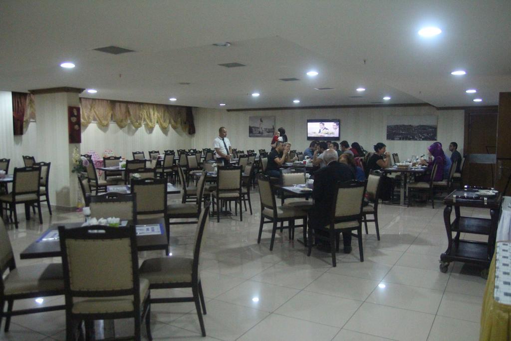 Ilksan Deha Hotel Анкара Екстериор снимка