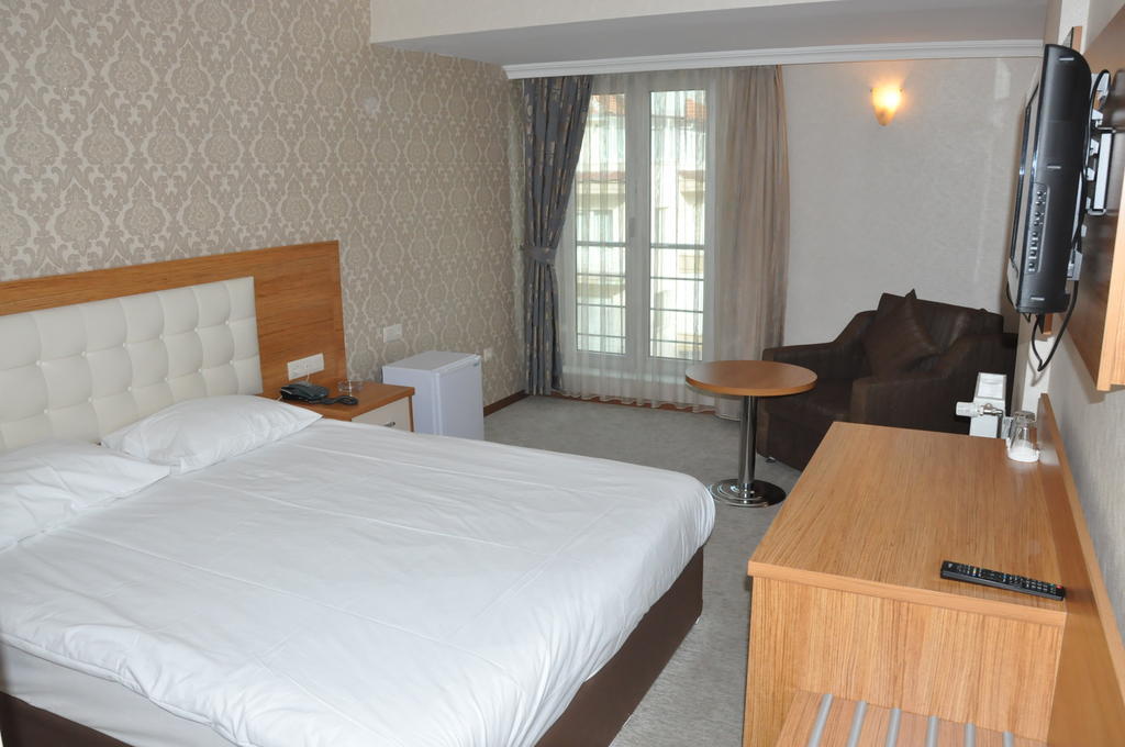 Ilksan Deha Hotel Анкара Екстериор снимка