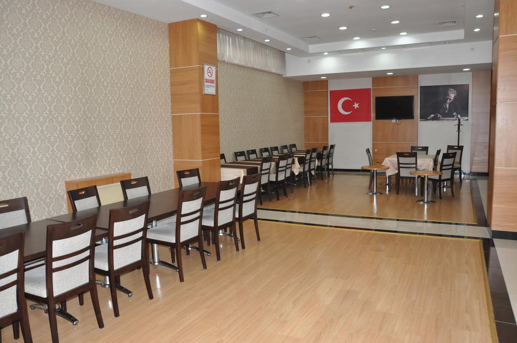 Ilksan Deha Hotel Анкара Екстериор снимка