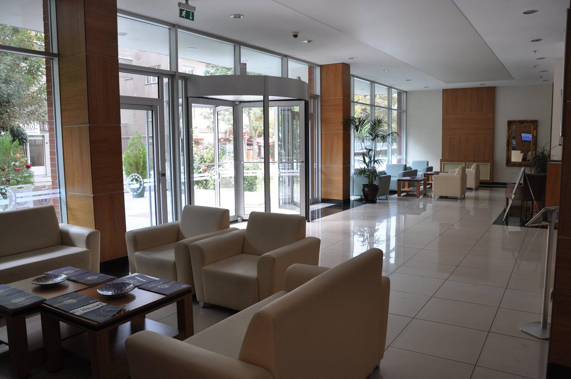 Ilksan Deha Hotel Анкара Екстериор снимка