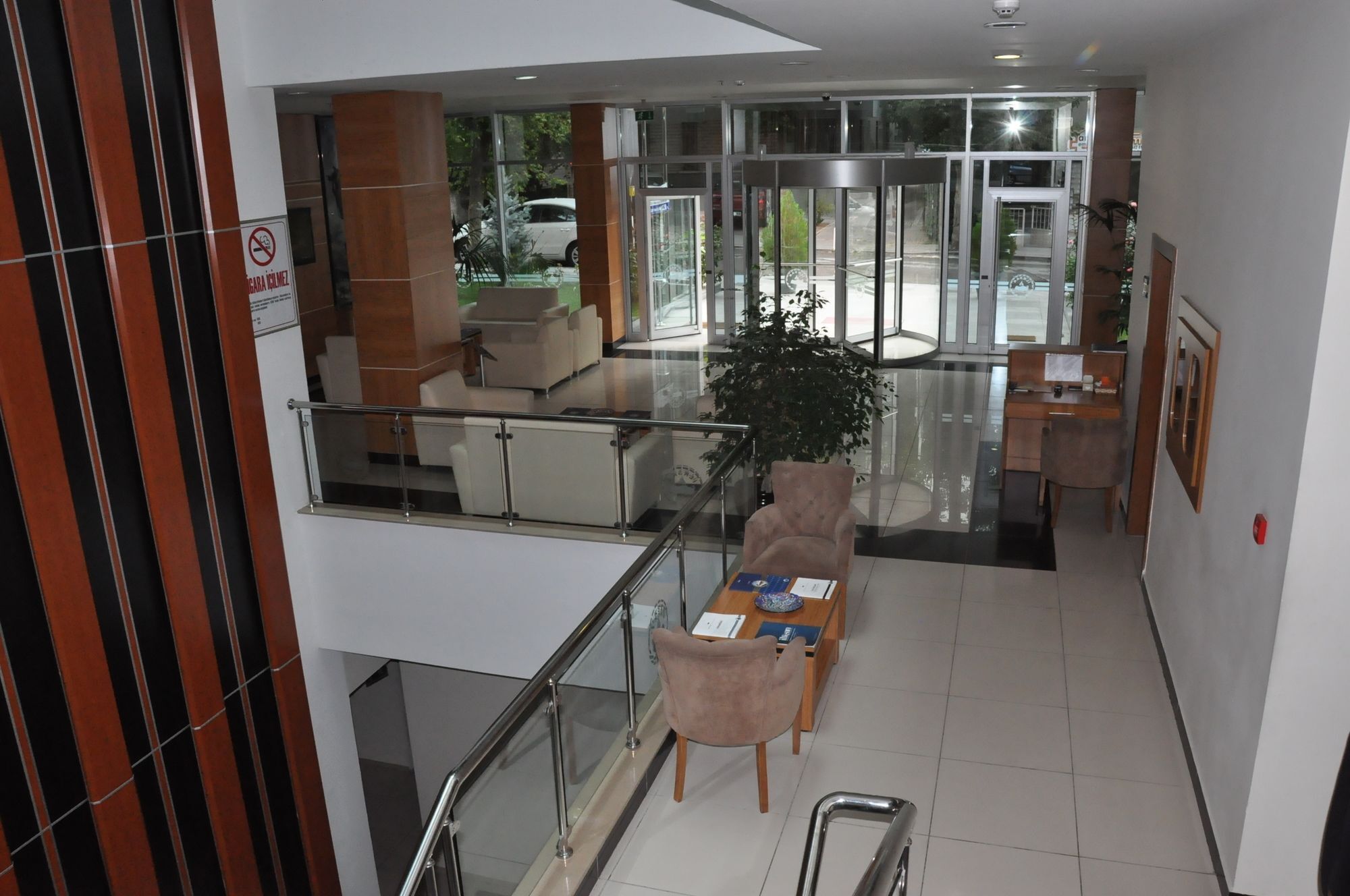 Ilksan Deha Hotel Анкара Екстериор снимка